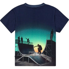 Cargar imagen en el visor de la galería, Camiseta manga corta atardecer skater  / Halfpipe Universe Rame Molo
