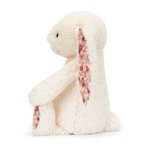 Cargar imagen en el visor de la galería, Conejito crema con estampado / Blossom Cream Bunny 'Berry' Jellycat 18x9x8 cm