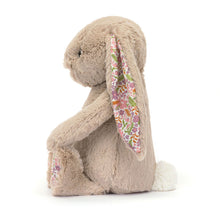 Cargar imagen en el visor de la galería, Conejito beige con orejas estampas / Blossom Beige Bunny 'Petal' original Jellycat 31x12x9 cm