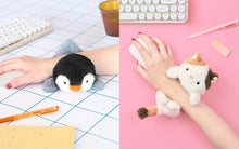 Cargar imagen en el visor de la galería, Funbarus Posture Pal Wrist Cushion Penguin