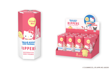 Cargar imagen en el visor de la galería, HIPPERS HELLO KITTY AND FRIENDS