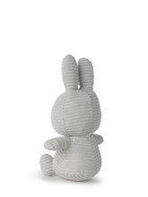 Cargar imagen en el visor de la galería, Miffy ECO Corduroy - 23 cm - 9  Soft Grey
