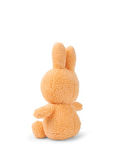 Cargar imagen en el visor de la galería, Miffy ECO Tiny Teddy - 23 cm - 9 Soft Orange
