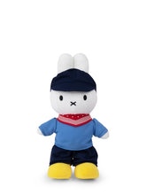 Cargar imagen en el visor de la galería, Miffy farmer - 24 cm - 9,5
