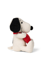 Cargar imagen en el visor de la galería, Snoopy ECO Corduroy Cream with heart - 19 cm - 7,5
