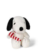 Cargar imagen en el visor de la galería, Snoopy with Candy Cane Cream - 20 cm - 8
