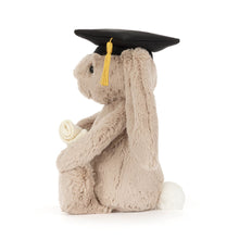 Cargar imagen en el visor de la galería, Conejo graduado / Bashful Bunny Graduation Outfit Jellycat 31x12x9 cm
