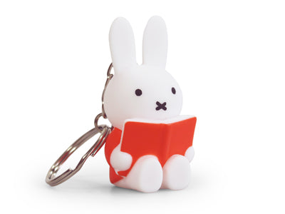 Miffy rojo leyendo llavero 6 cm