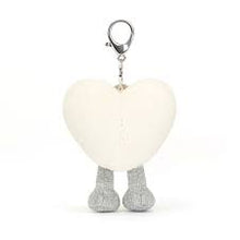 Cargar imagen en el visor de la galería, Corazón llavero  crema  / Amuseable Cream Heart Bag Charm Jellycat 13x9 cm
