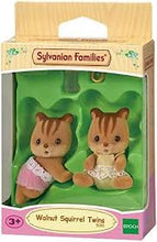 Cargar imagen en el visor de la galería, Ardillas   / Walnut Squirrel Twins Sylvanian Families
