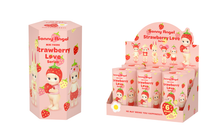 Cargar imagen en el visor de la galería, Strawberry Love Series Sonny Angel edicion limitada
