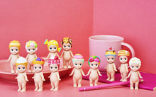 Cargar imagen en el visor de la galería, Sonny angel serie dulces
