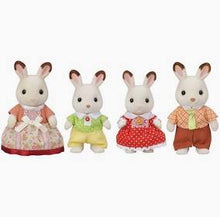 Cargar imagen en el visor de la galería, Familia conejo de chocolate  /  Chocolate Rabbit Family  Sylvanian Families
