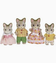 Cargar imagen en el visor de la galería, Familia gato rayado  /  Striped Cat Family  Sylvanian Families
